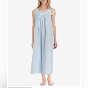 Eileen West
Lace-Trimmed Cotton Ballet-Length Nightgown